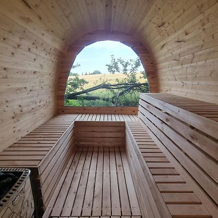 Loft Apartment Mit Grosser Badewanne A Mugeln Esterno foto