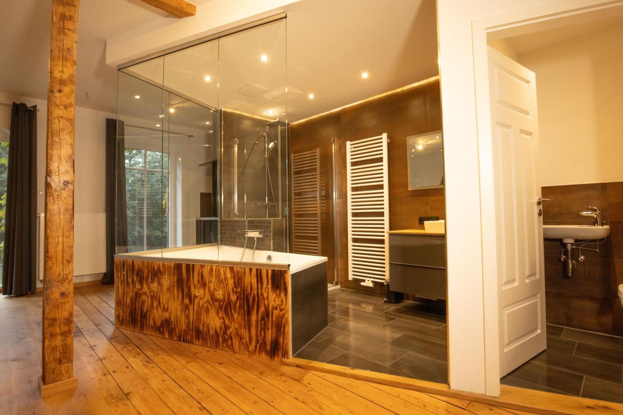 Loft Apartment Mit Grosser Badewanne A Mugeln Esterno foto